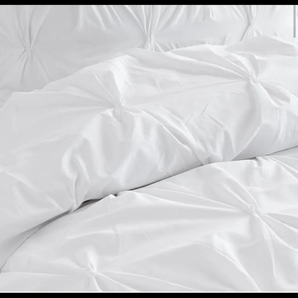 New with tags! West elm Full/Queen Duvet And 2 Euro Sham